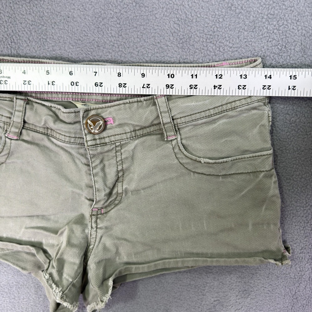 American Eagle Shorts Womens 0 Army Green Low Rise 2" Inseam Stretch Rhinestone - Picture 3 of 8